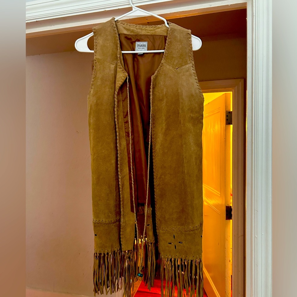 Deadstock 70’s frayed suede vest ! Large
